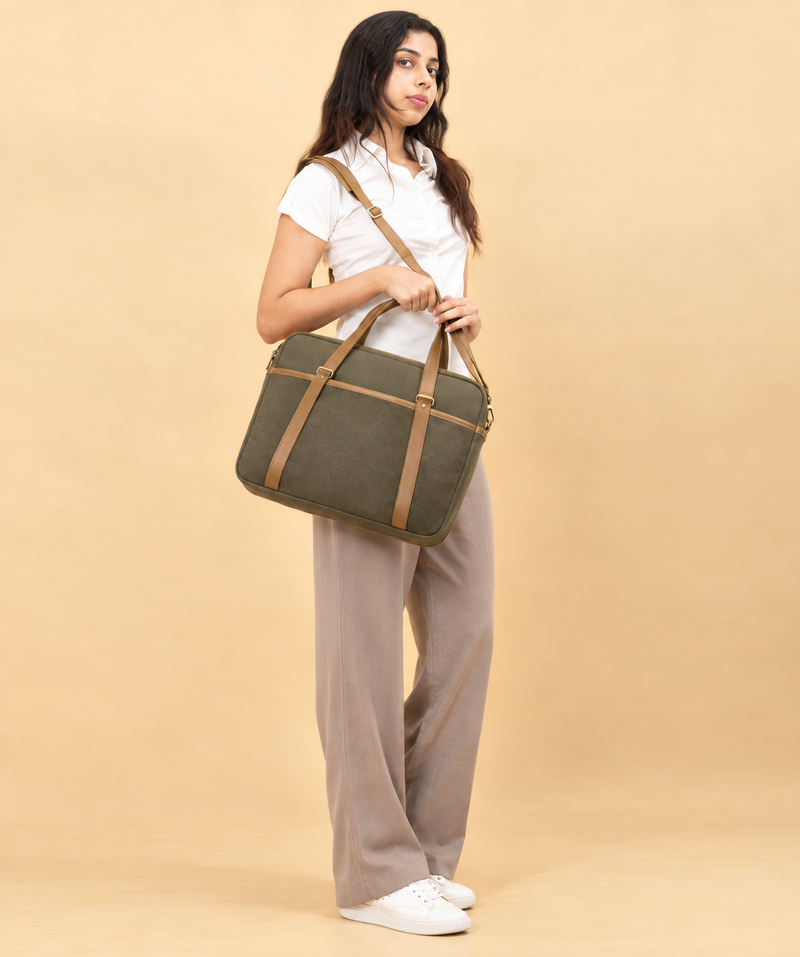 SMITH 15 Inch Laptop Messenger Bag – Stylish Canvas Laptop Bag with Adjustable Shoulder Strap, Multiple Pockets & Trolley Strap